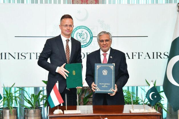 Pakistan, Hungary lift visa requirement for diplomatic passports