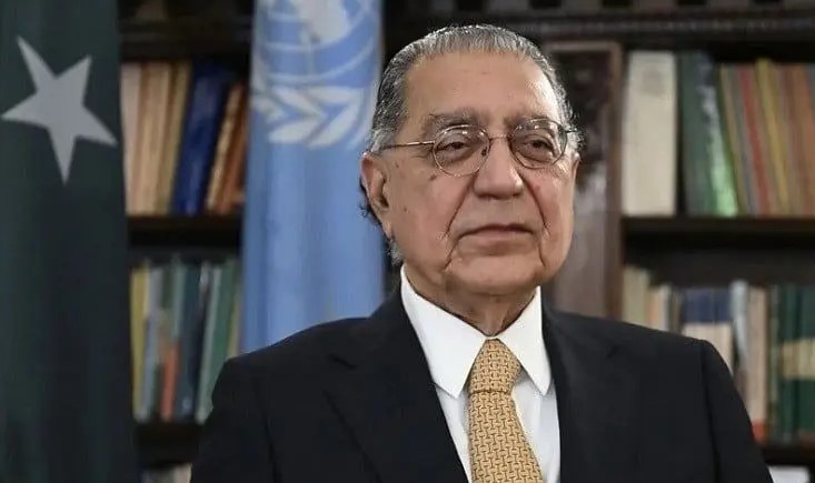 Ambassador Munir Akram acclaimed for his ‘outstanding’ service to Pakistan at a farewell media event