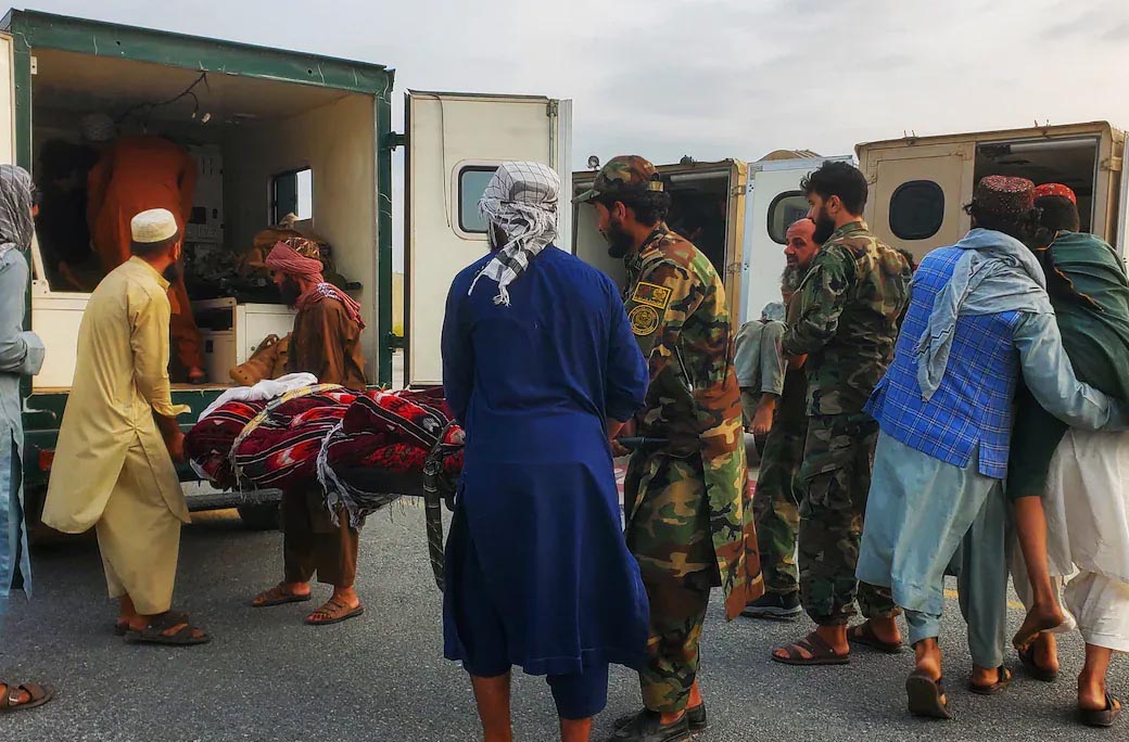 Devastating earthquake in Afghanistan, more than 800 people killed and 2500 injured