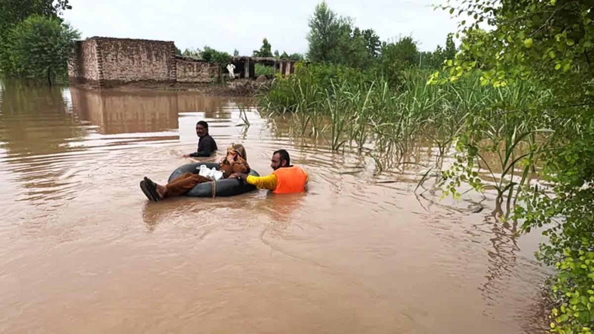 India releases more water into Sutlej, High level of flood feared