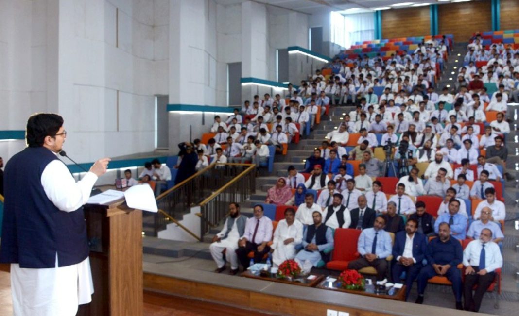 Quran is a modern book of sciences: Professor Dr. Hussain Qadri