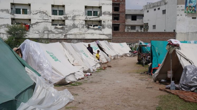 Students of Minhaj University Lahore express solidarity with flood victims of Chohang