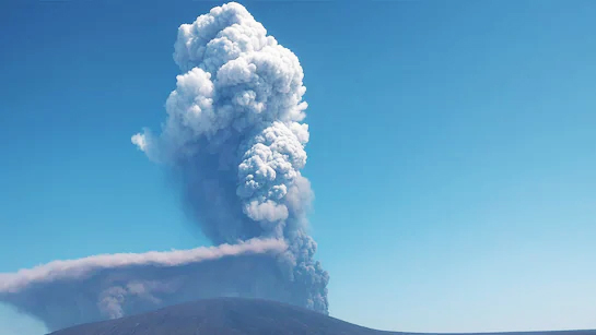 Ethiopian volcano: Ash clouds reach India